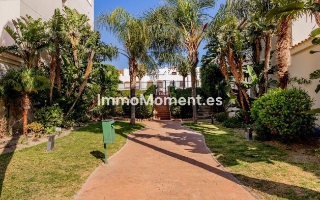 Reventa - Apartamento - Estepona  - Estepona Centro