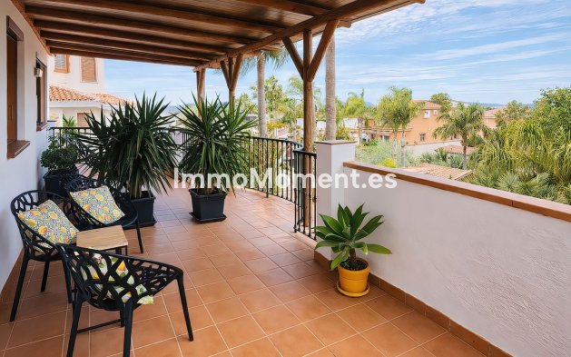Wiederverkauf - Freistehende Villa -   Inländisch - Alhaurín el Grande Centro