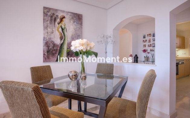 Resale - Apartment - Benahavís - Los Arqueros
