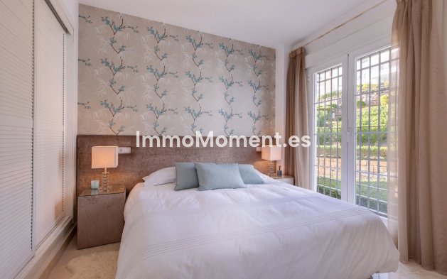 Resale - Apartment - Benahavís - Los Arqueros
