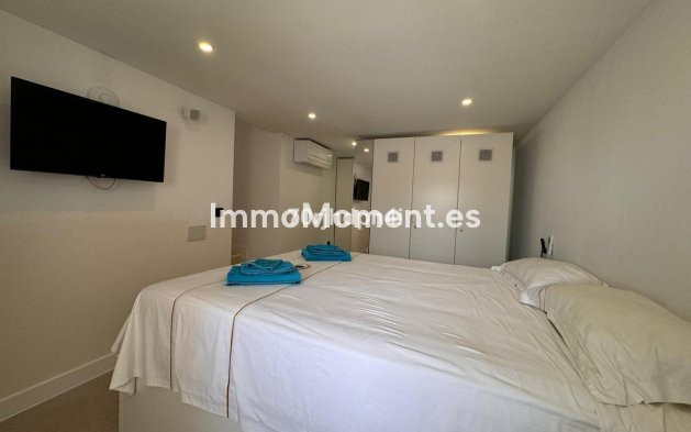 Resale - Detached villa - Estepona - Estepona Centro