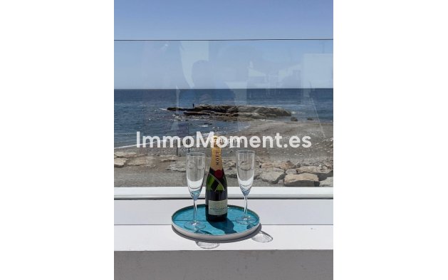 Resale - Detached villa - Estepona - Estepona Centro