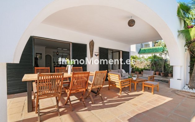 Wiederverkauf - Freistehende Villa - Marbella - Marbella Centro