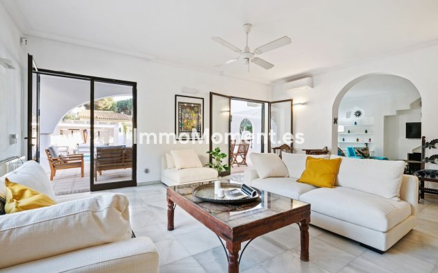 Wiederverkauf - Freistehende Villa - Marbella - Marbella Centro