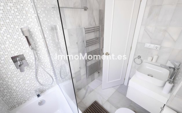Wiederverkauf - Freistehende Villa - Marbella - Marbella Centro