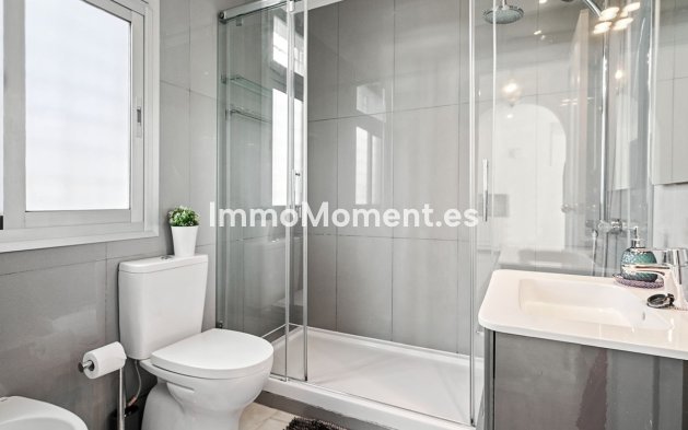 Wiederverkauf - Freistehende Villa - Marbella - Marbella Centro