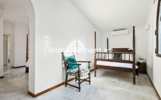 Wiederverkauf - Freistehende Villa - Marbella - Marbella Centro