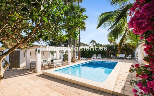 Wiederverkauf - Freistehende Villa - Marbella - Marbella Centro