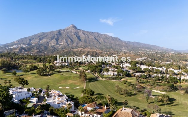 Revente - Maison mitoyenne - Marbella - Nueva Andalucía