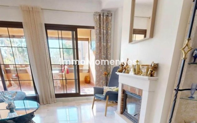 Wiederverkauf - Wohnung - Estepona  - Hacienda del Sol