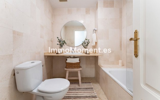 Wiederverkauf - Wohnung - Estepona  - Estepona Centro