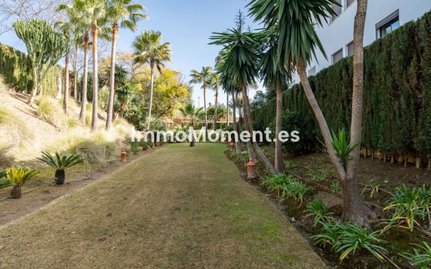 Wiederverkauf - Wohnung - Estepona  - Estepona Centro