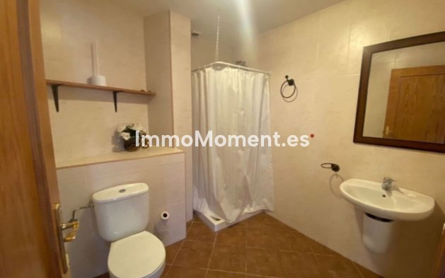Wiederverkauf - Wohnung -   Inländisch - Monda