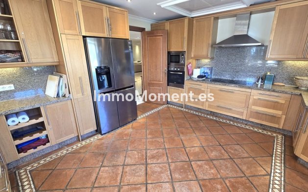 Reventa - Villa independiente - Marbella - El Rosario