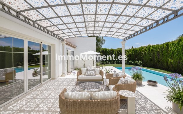Resale - Detached villa - Marbella - Guadalmina Alta