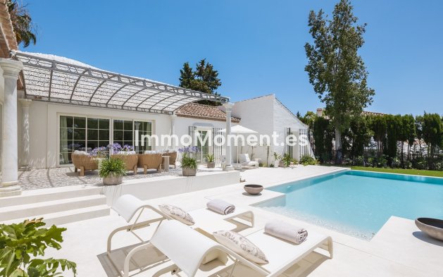 Resale - Detached villa - Marbella - Guadalmina Alta