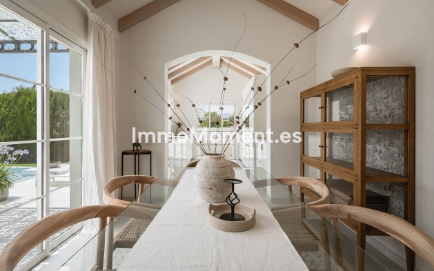 Resale - Detached villa - Marbella - Guadalmina Alta