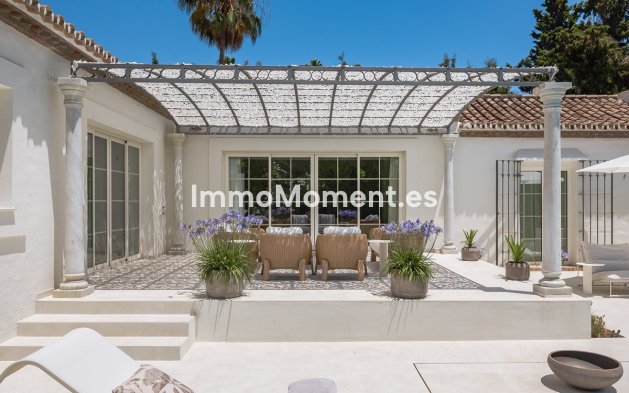 Resale - Detached villa - Marbella - Guadalmina Alta