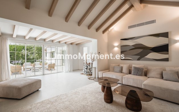 Resale - Detached villa - Marbella - Guadalmina Alta