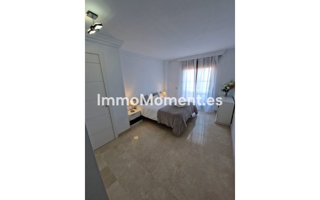 Resale - Apartment - Benahavís - Benahavís Centro