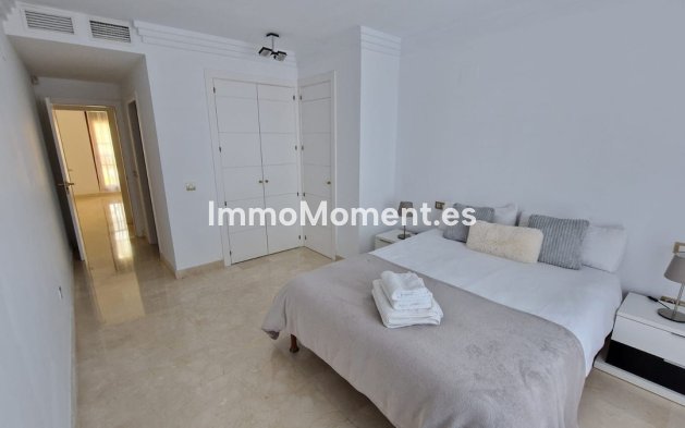 Resale - Apartment - Benahavís - Benahavís Centro