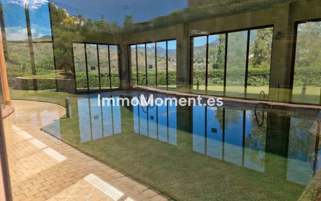 Resale - Apartment - Benahavís - Benahavís Centro