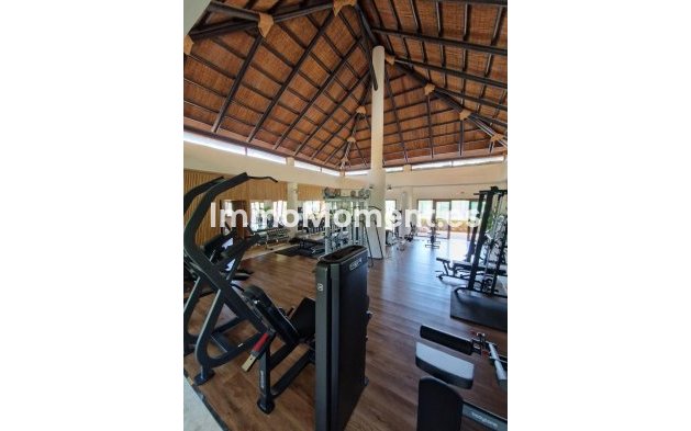 Resale - Apartment - Benahavís - Benahavís Centro
