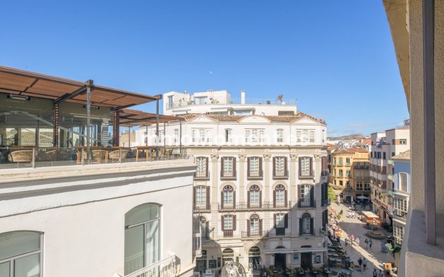 Resale - Apartment - Málaga - Centro Histórico