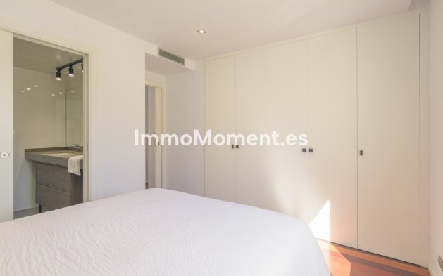 Resale - Apartment - Málaga - Centro Histórico
