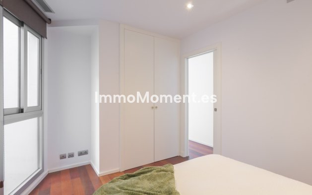 Resale - Apartment - Málaga - Centro Histórico