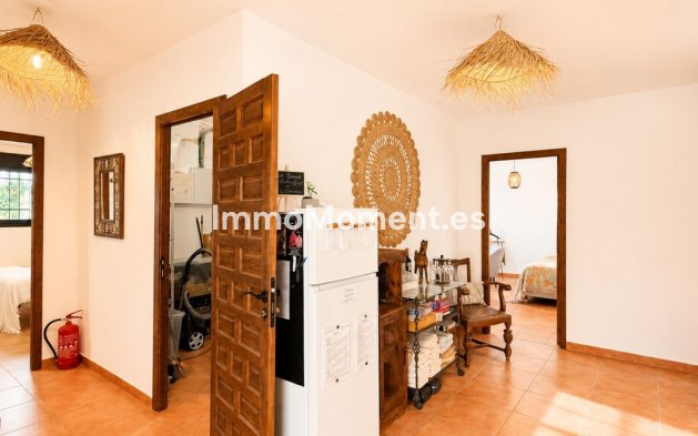 Bestaande woning - Landhuis - Binnenland  - Coín