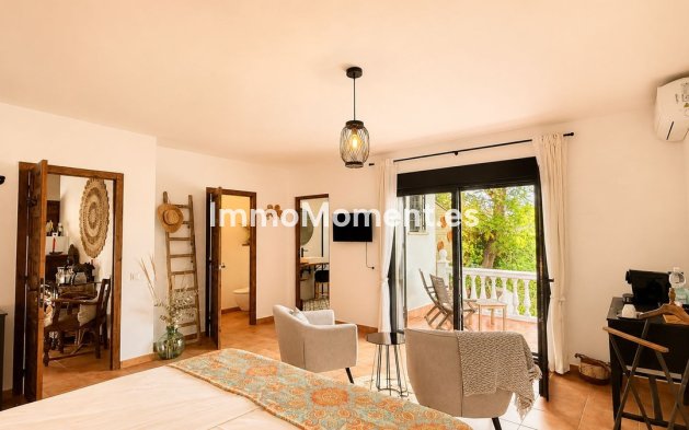 Bestaande woning - Landhuis - Binnenland  - Coín
