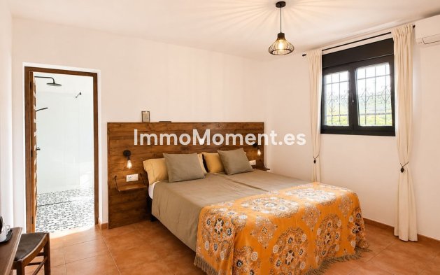 Bestaande woning - Landhuis - Binnenland  - Coín