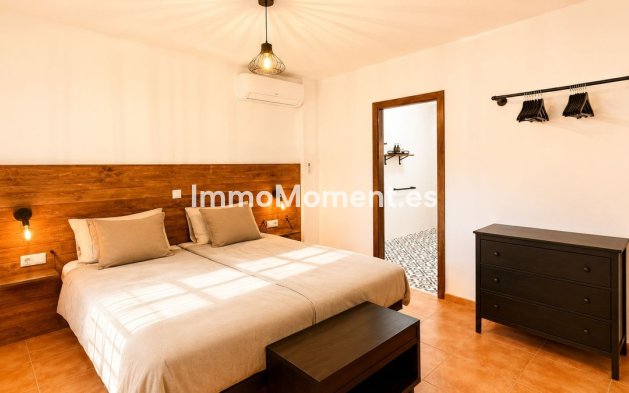 Bestaande woning - Landhuis - Binnenland  - Coín