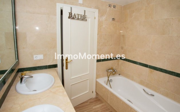 Wiederverkauf - Wohnung - Marbella - Elviria