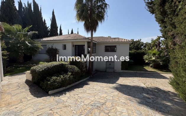Wiederverkauf - Freistehende Villa - Marbella - Nueva Andalucía
