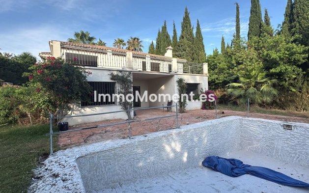 Wiederverkauf - Freistehende Villa - Marbella - Nueva Andalucía