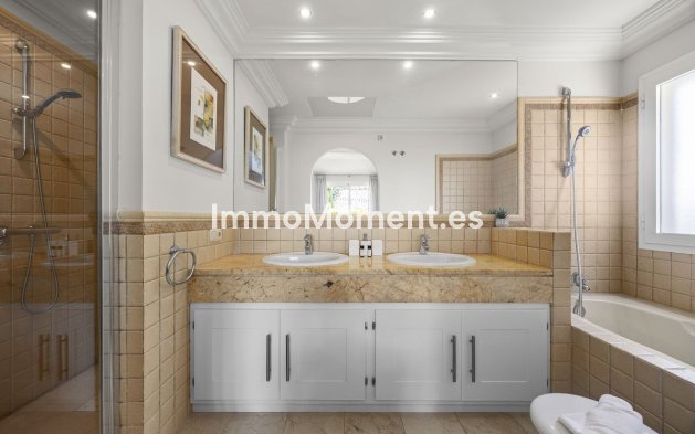 Resale - Detached villa - Benahavís - Benahavís Centro