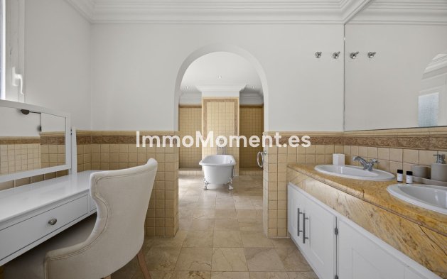 Resale - Detached villa - Benahavís - Benahavís Centro