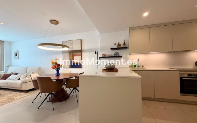 Wiederverkauf - Wohnung - Marbella - Elviria