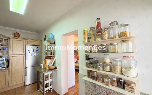 Resale - Townhouse - Benahavís - Benahavís Centro