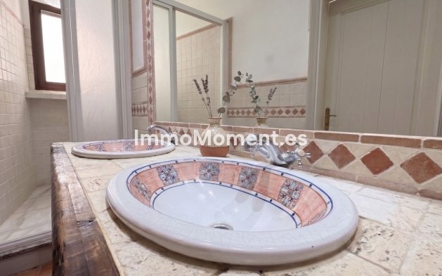 Resale - Townhouse - Benahavís - Benahavís Centro