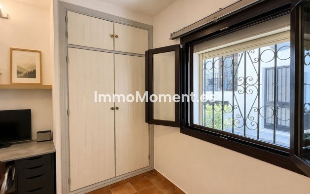 Resale - Townhouse - Benahavís - Benahavís Centro