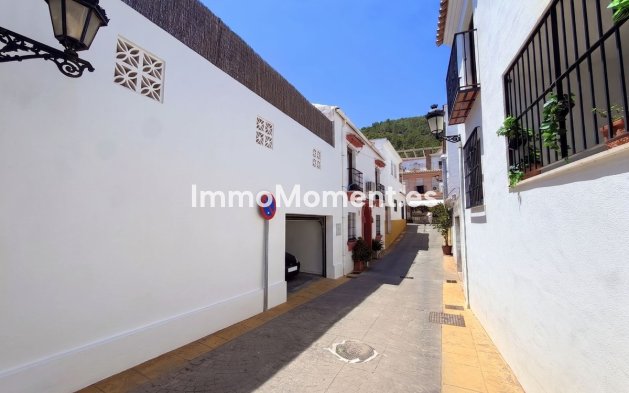 Resale - Townhouse - Benahavís - Benahavís Centro