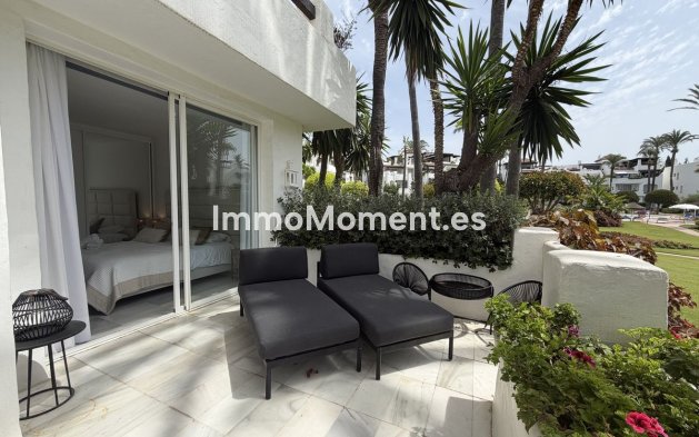 Resale - Apartment - Estepona - Estepona Centro