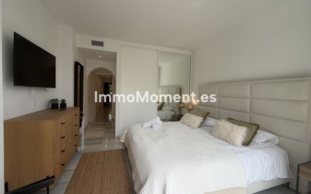 Resale - Apartment - Estepona - Estepona Centro