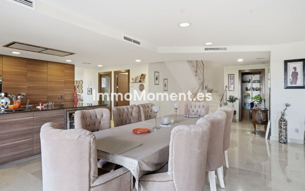 Resale - Detached villa - Benalmadena - Benalmadena Centro