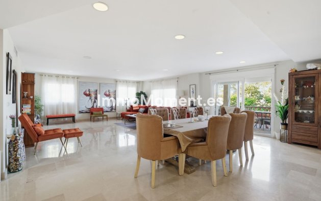 Resale - Detached villa - Benalmadena - Benalmadena Centro