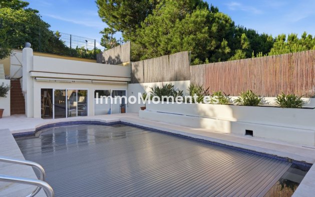 Resale - Detached villa - Benalmadena - Benalmadena Centro