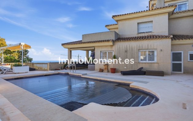 Resale - Detached villa - Benalmadena - Benalmadena Centro
